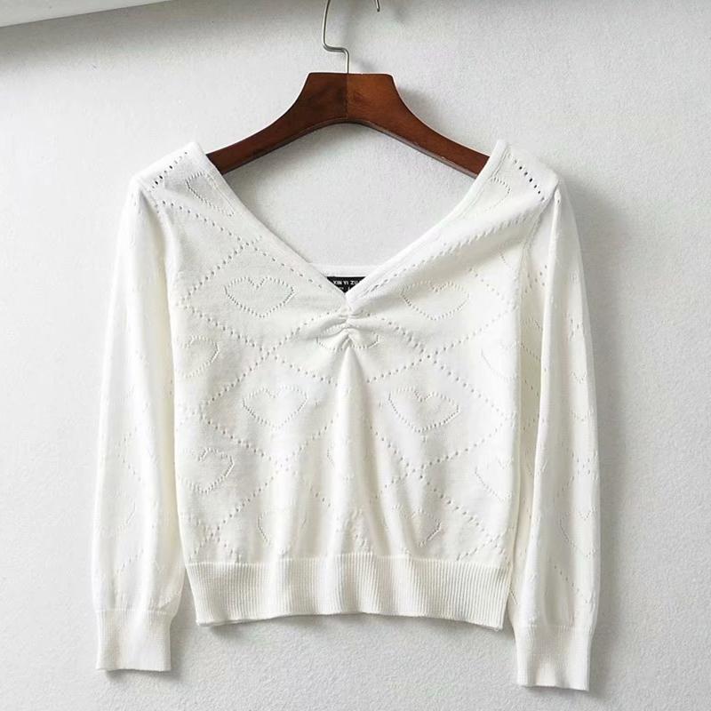 heart hollow knit sweater